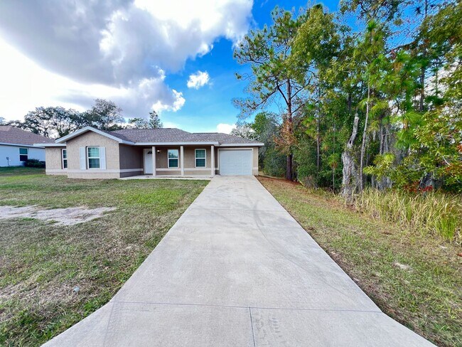 Building Photo - INCREDIBLE 3 Bedroom, 2 Bathroom Home in Ocala!!