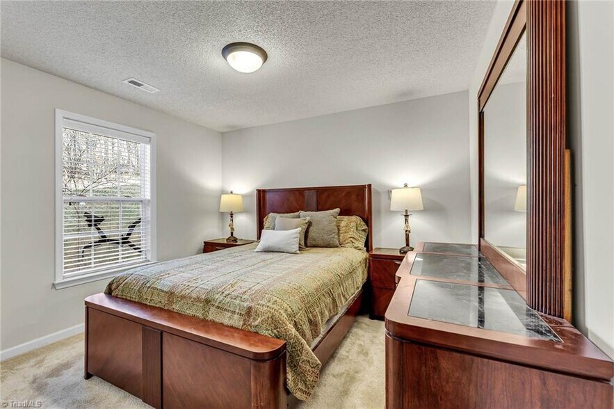 Building Photo - 4305 Timberbrooke Dr