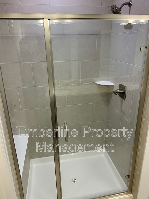 Building Photo - 811 Marine Corps Dr