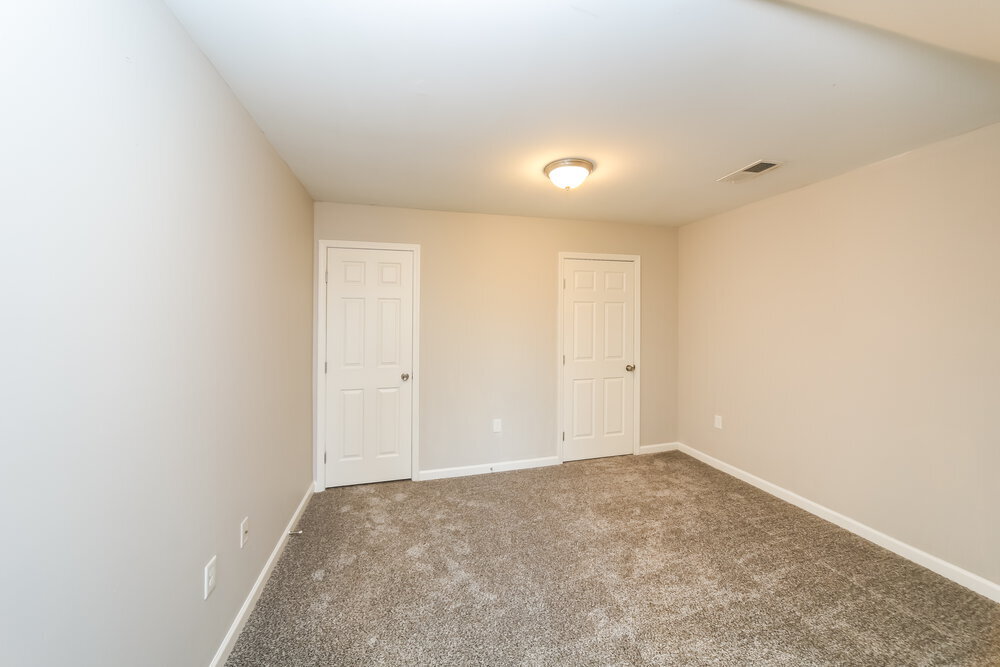 Building Photo - 6926 Parkbrook Ln