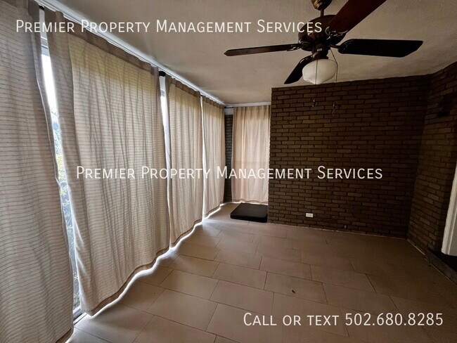 Building Photo - 607 Southview Dr