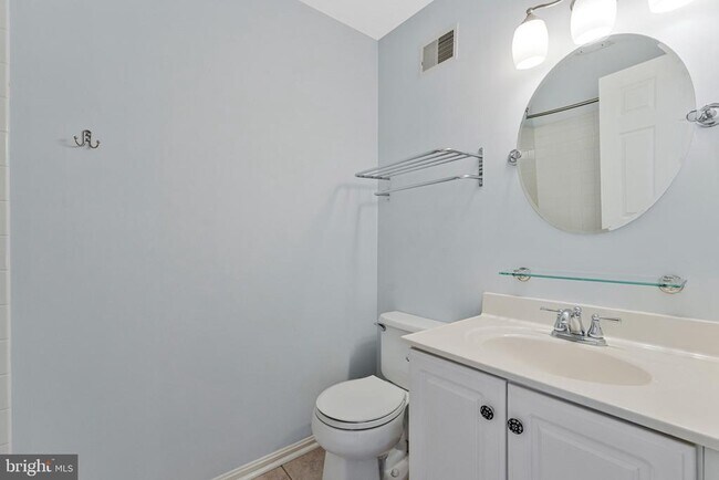 Building Photo - 45514 Baggett Terrace