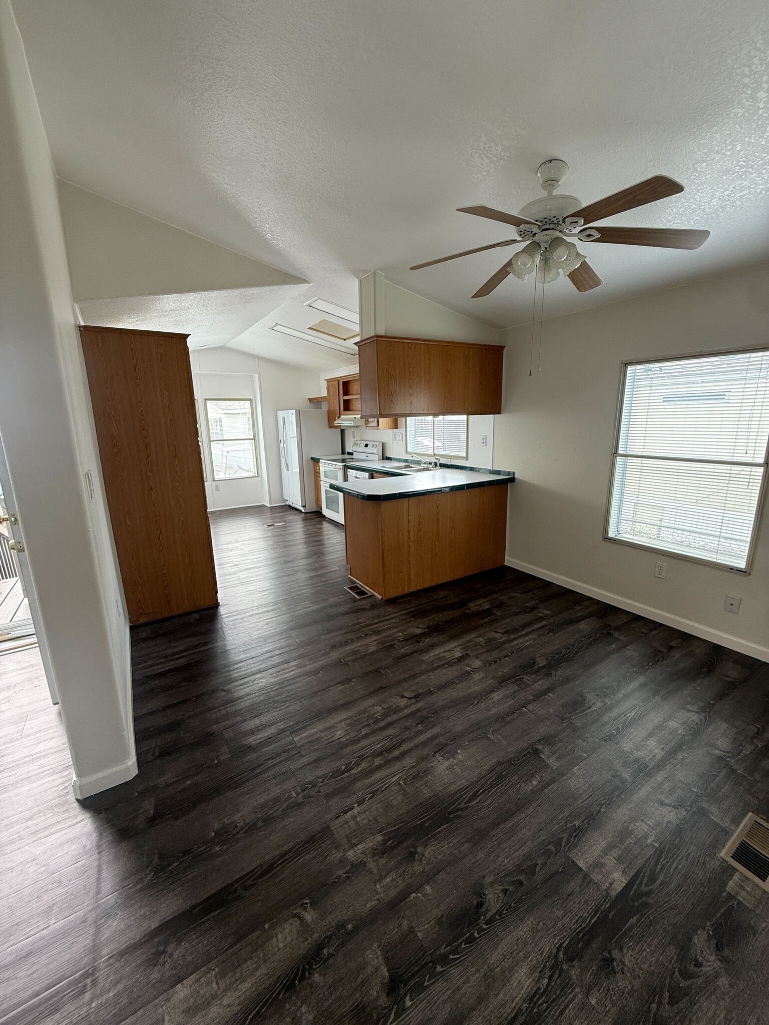 Building Photo - 9635 Gull St