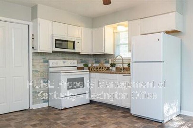 Building Photo - 316 Longview Dr