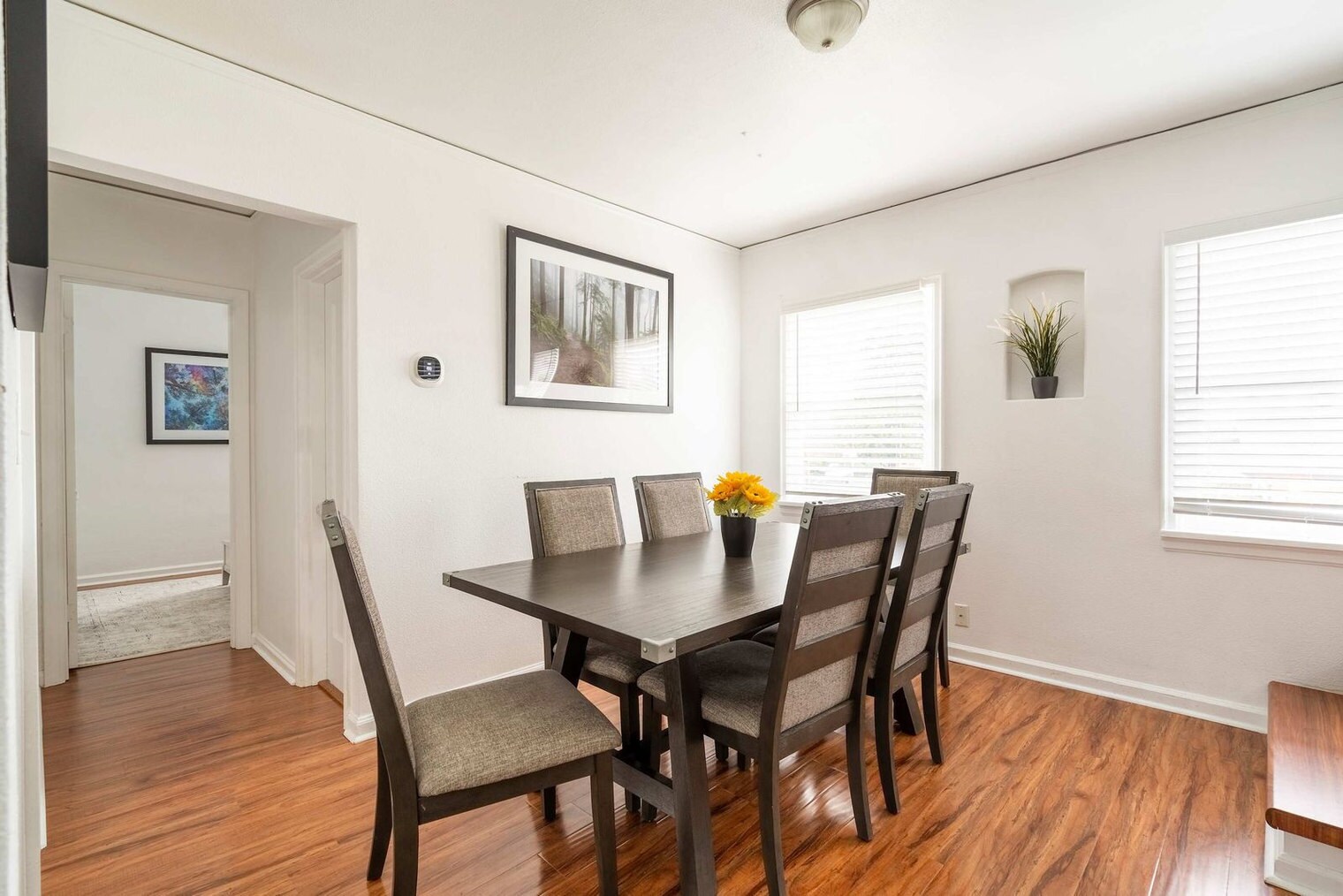 Building Photo - 825 SE 49th Ave