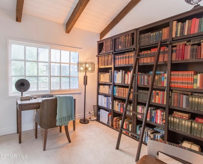 Building Photo - 4080 Meadowlark Dr