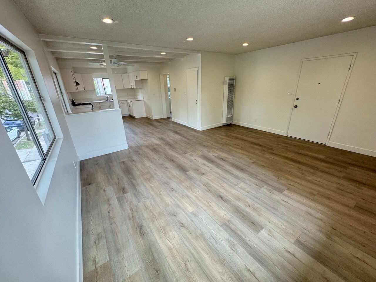 Building Photo - 1152 Ruberta Ave