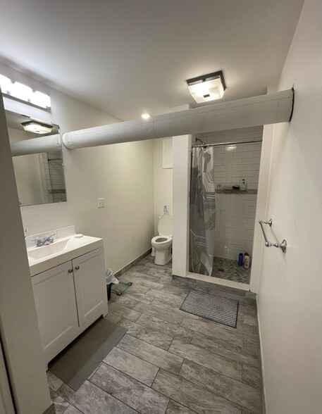 Building Photo - 12 Farrington Ave