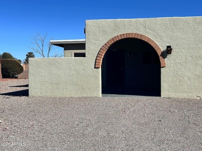 Building Photo - 1132 Paseo Juanita