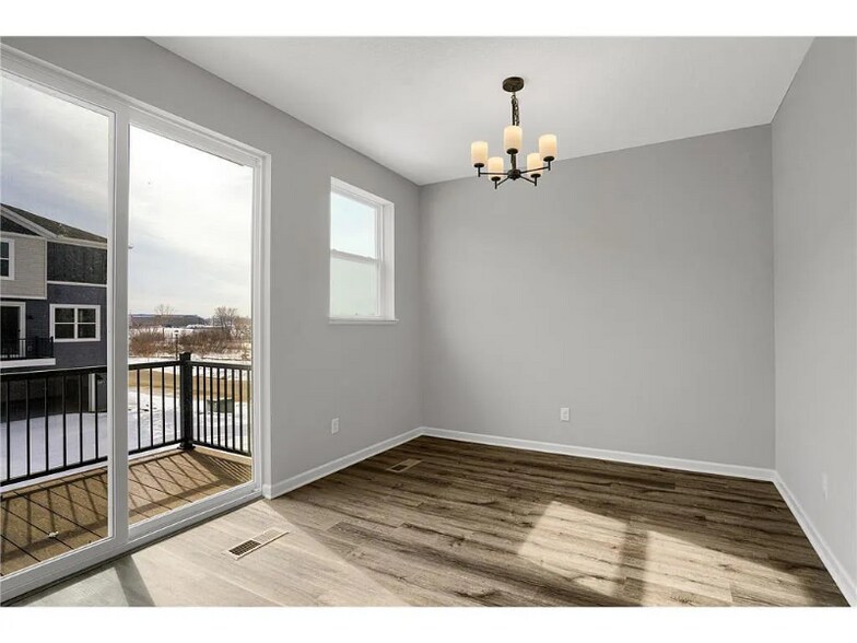 Building Photo - 21860 136th Wy