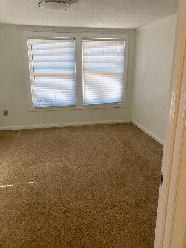 Building Photo - 340 Osceola Ave