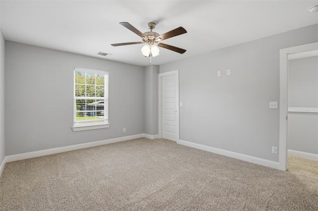 Building Photo - 1022 W Shepherd St