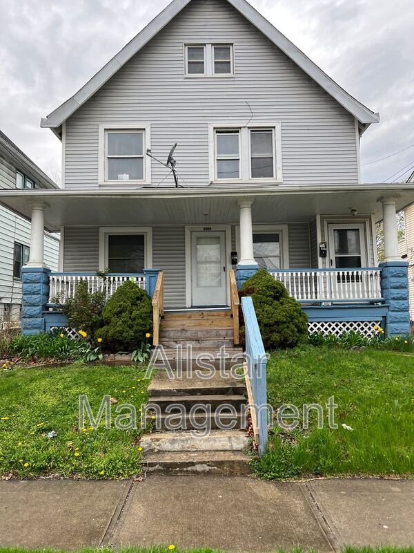 Primary Photo - 3268 W 84th St