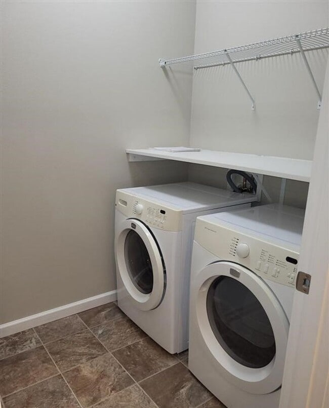 Building Photo - Beautiful 3 Bed 2 Bath Home in Enumclaw