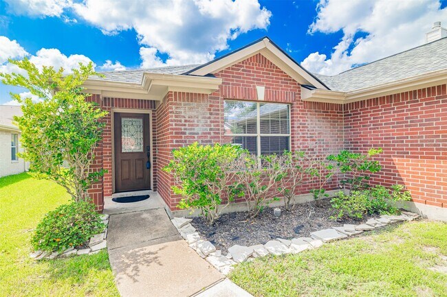 Building Photo - 21315 Blissfield Ln