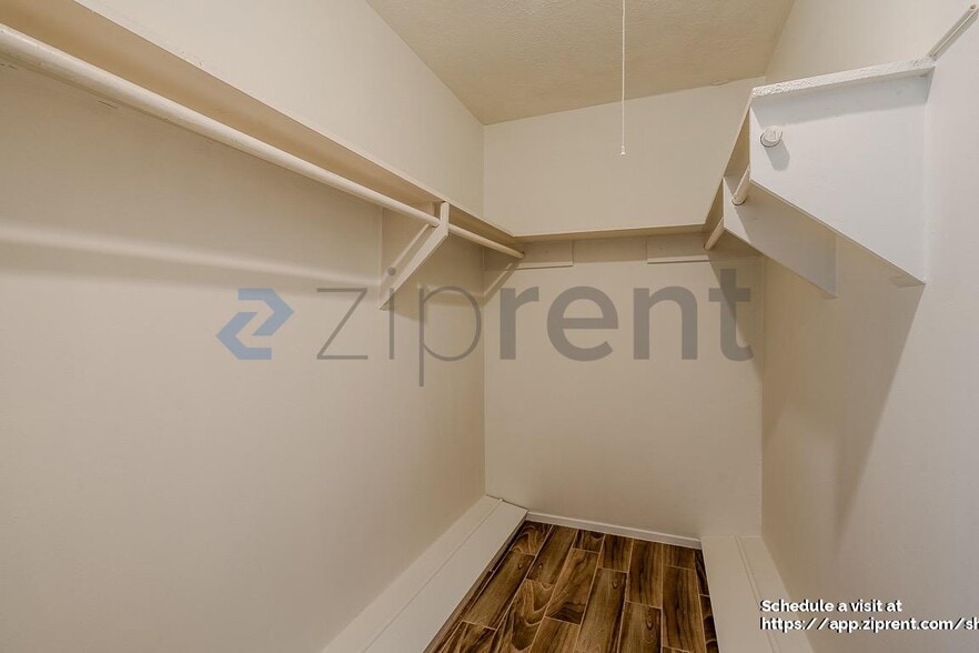 Building Photo - 958 Wavecrest Ln