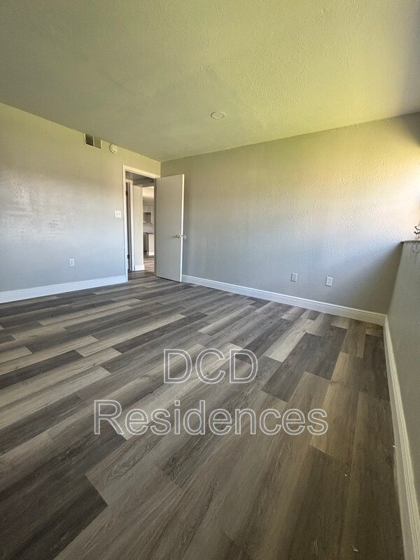 Building Photo - 5505 Forest Haven Cir