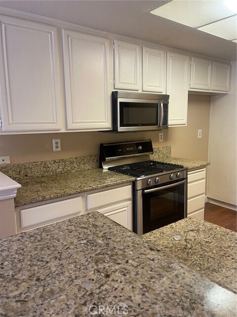 Building Photo - 13512 Pecan Ln