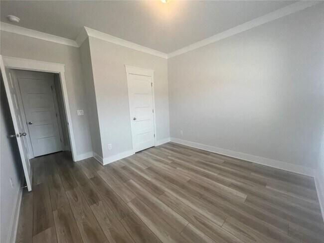 Building Photo - 796 Winding Rose Dr