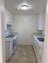 Building Photo - 11640 Menlo Ave