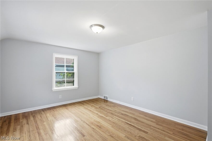 Building Photo - 1159 Brandon Rd