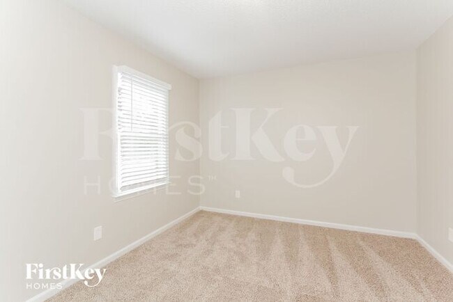 Building Photo - 1309 Long Paw Ln