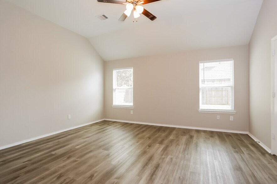 Building Photo - 1104 Bight Ct