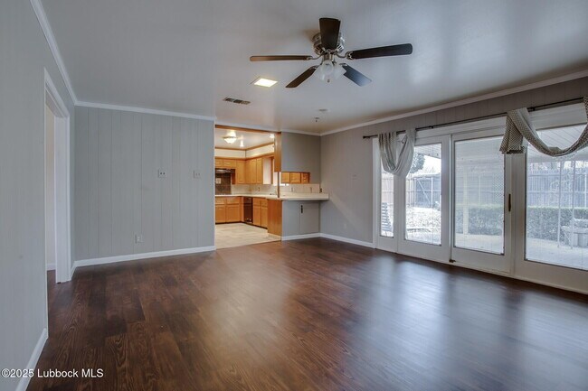 Building Photo - 3608 43rd St
