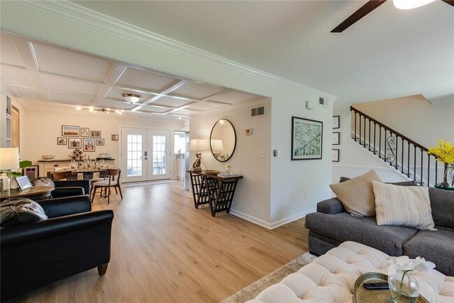 Building Photo - 7090 Stonington Dr NE