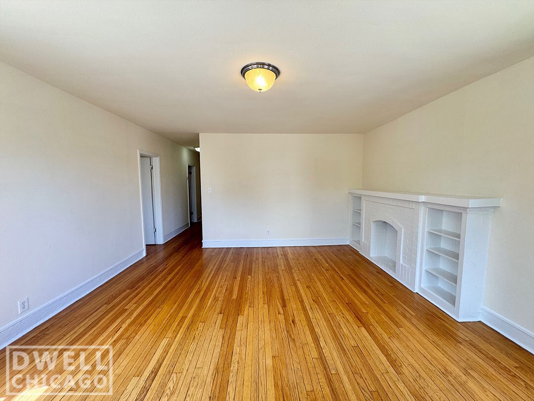 Building Photo - 2350 N Spaulding Ave