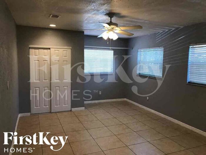 Building Photo - 1351 NW 188th Terrace