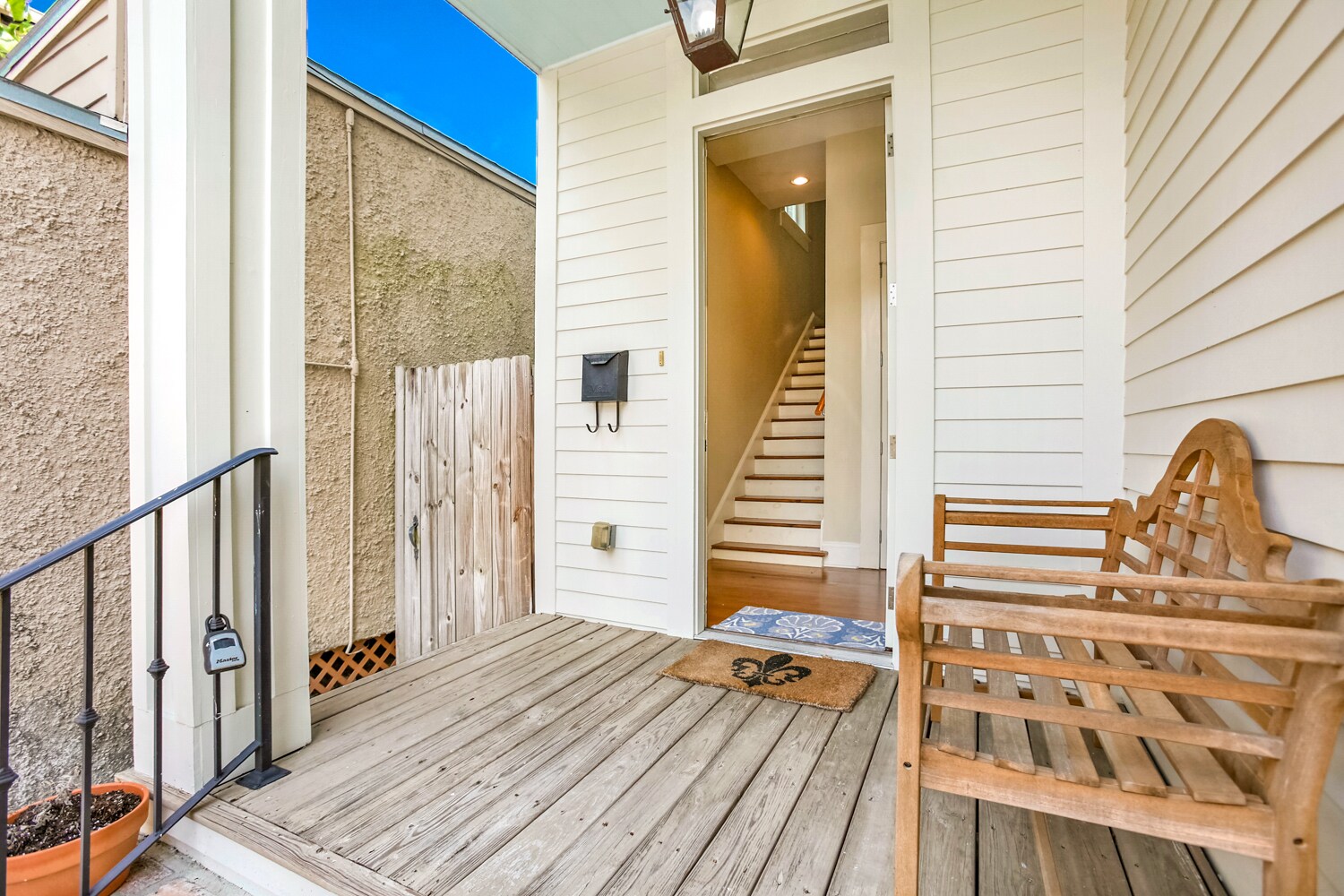 Building Photo - 5415 Danneel St