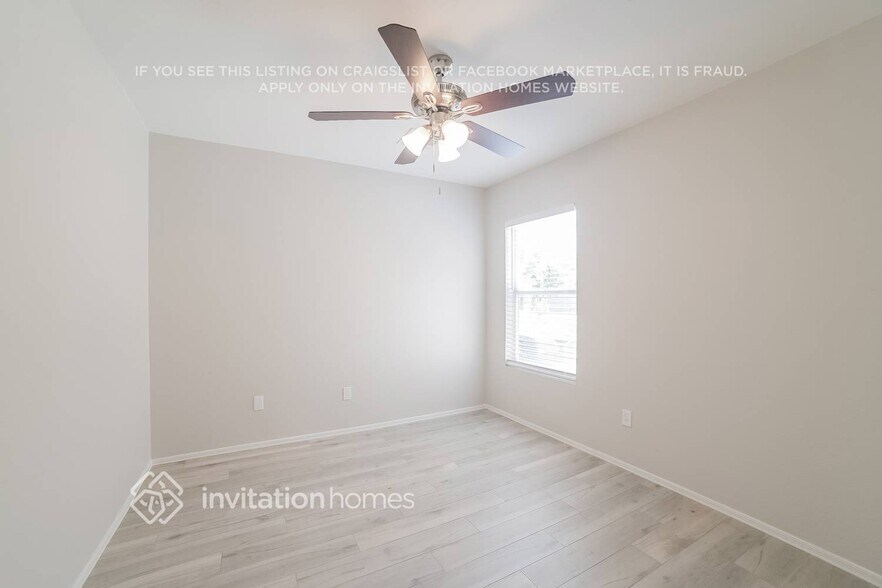 Building Photo - 11233 N 89th Way