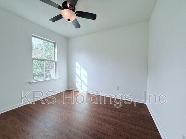 Building Photo - 2736 Shepherd Valley St