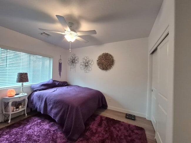 Building Photo - 45 Chaparral Dr