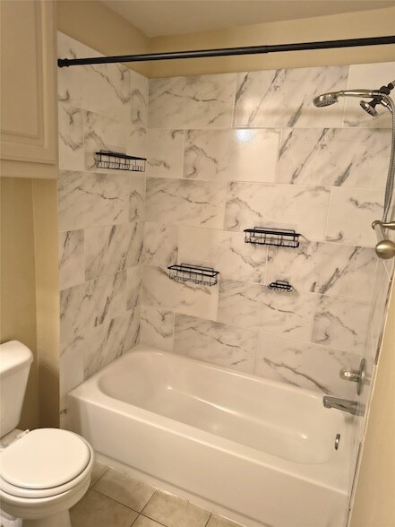 Building Photo - 5725 Swords Dr