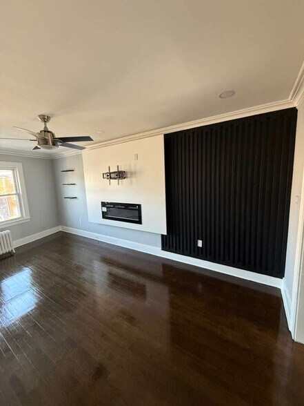 Building Photo - 216 Orange Ave