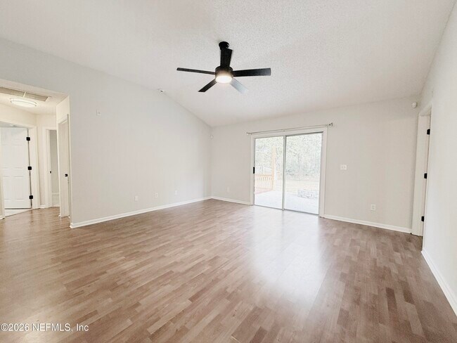 Building Photo - 8713 Star Leaf Rd N