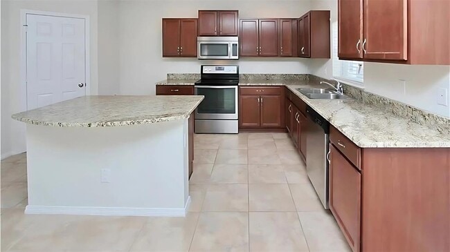 Building Photo - 4718 Somerset Hill Ln