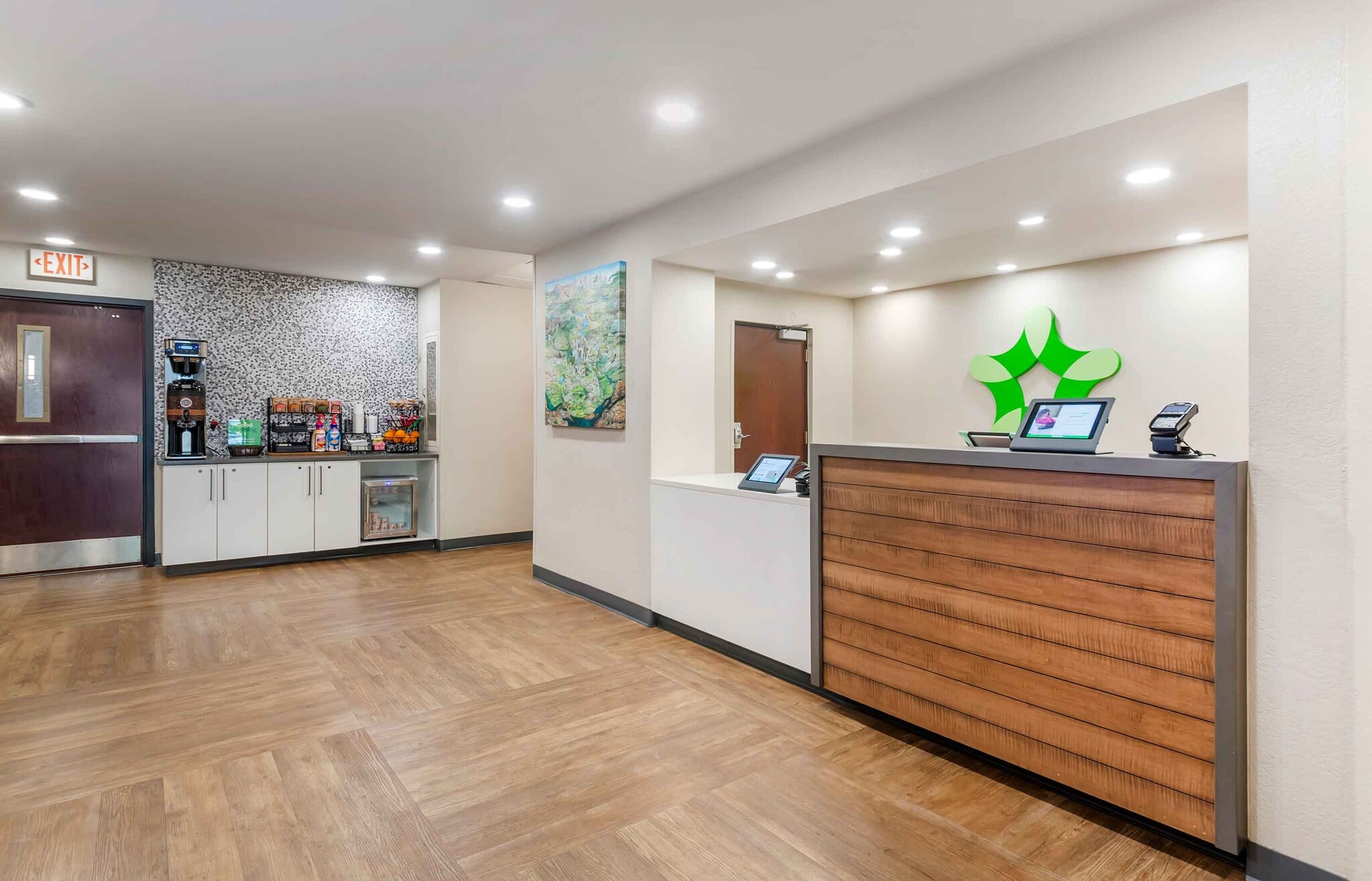 Building Photo - Furnished Studio-Ft. Lauderdale - Cruise Port - Airport