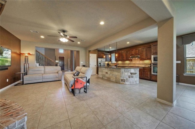 Building Photo - 13656 Mesa Verde Dr