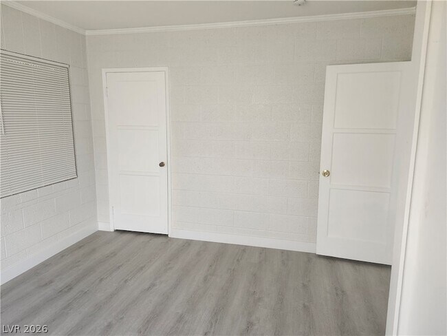 Building Photo - 4624 Evergreen Pl