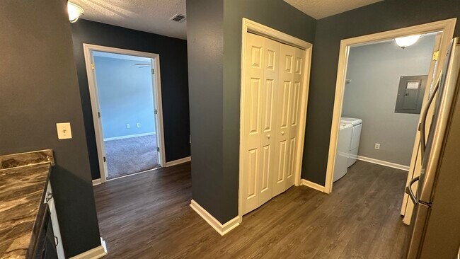 Building Photo - 4085 Remer Ct