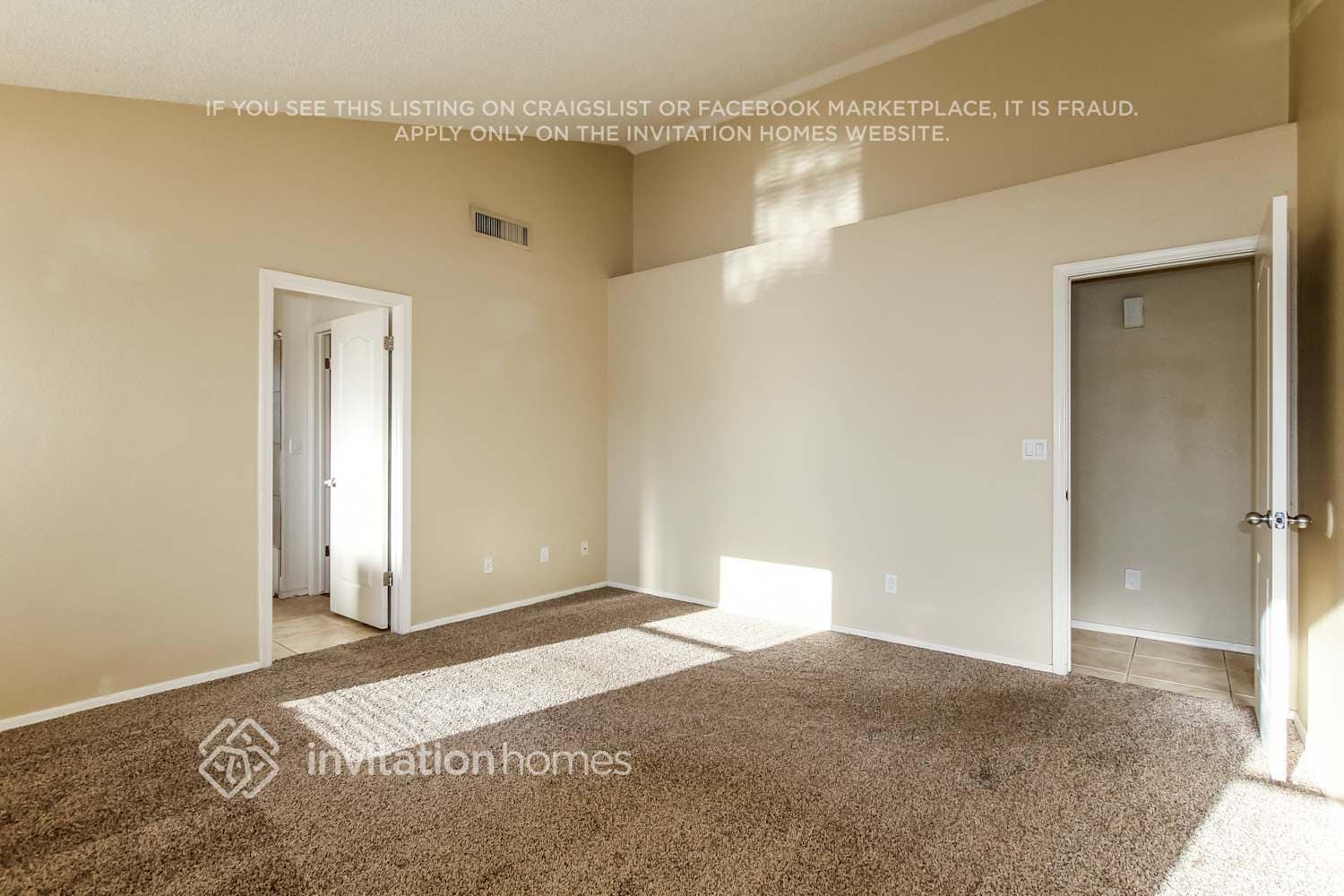 Building Photo - 13250 N 78th Dr