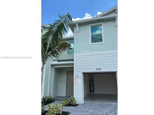 Building Photo - 542 Rivergrass St