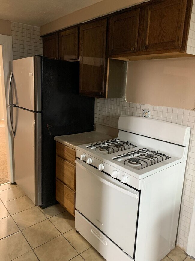 Building Photo - 1712 Seventh St