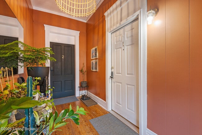 Building Photo - 1820 Sherwood Ave