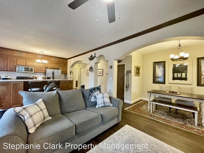 Building Photo - 3 br, 2 bath House - 1311 Colonial Avenue #3