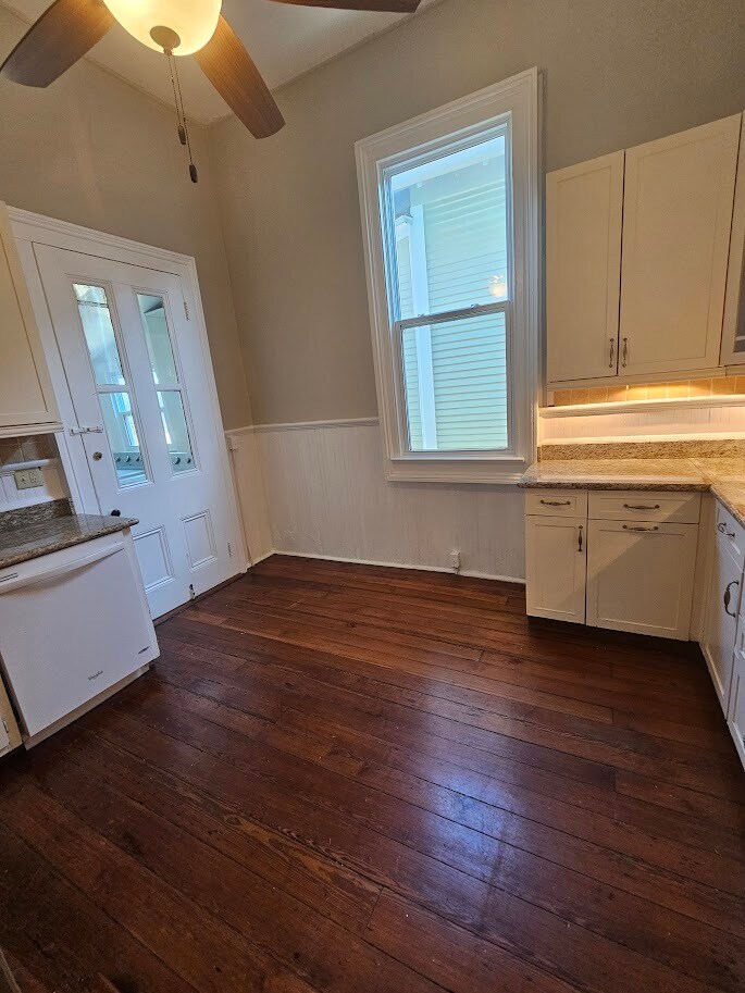 Building Photo - 7317 Cohn St