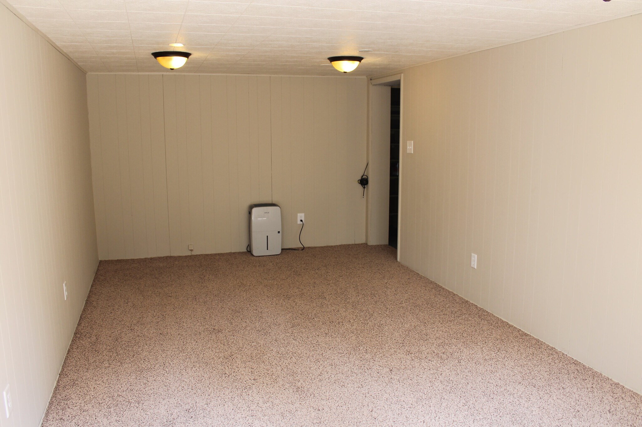 Building Photo - 300 Barclay Avenue